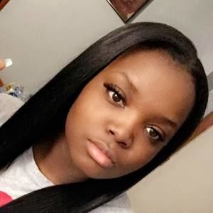 Meet your Posher, Corissa